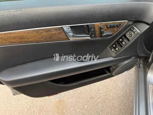 Mercedes C 200 2009 White Used for Sale - 3