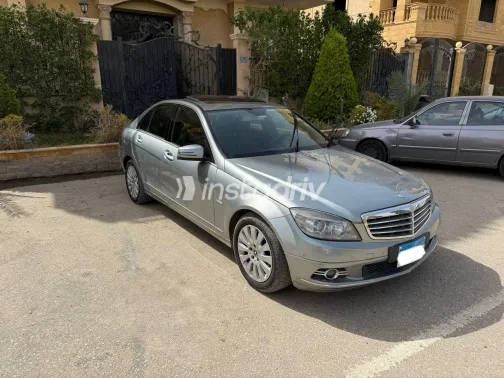 Mercedes C 200 2009 White Used for Sale - 5
