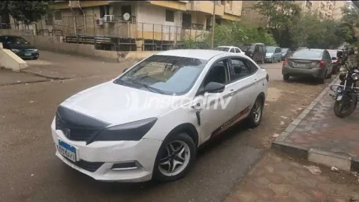 شانجان V7 2016 أبيض مستعملة للبيع - 4