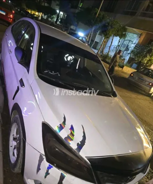 شانجان V7 2016 أبيض مستعملة للبيع - 8