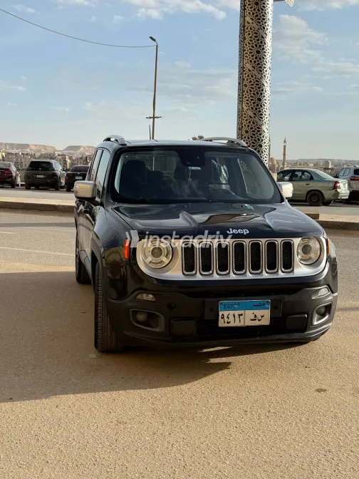 Jeep Renegade 2016 Black Used for Sale - 3