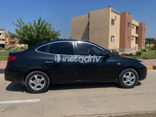 Hyundai Avante 2007 White Used for Sale - 8