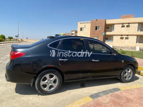 Hyundai Avante 2007 White Used for Sale - 9