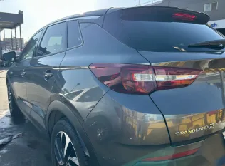 اوبل جراند لاند 2018 أبيض مستعملة للبيع