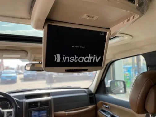 Jeep Grand Cherokee 2012 Gold Used for Sale - 9