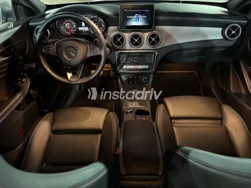 مرسيدس CLA 180 2019 رمادي مستعملة للبيع - 5