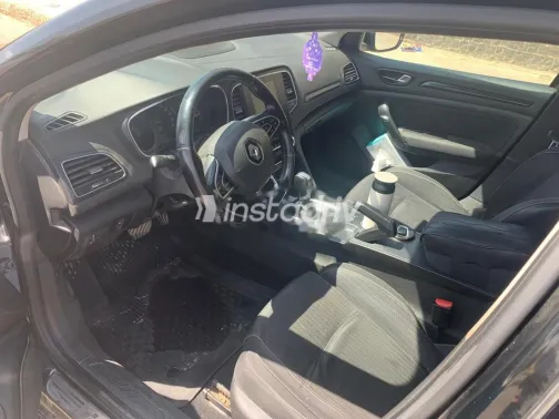 Renault Megane 2017 White Used for Sale - 7