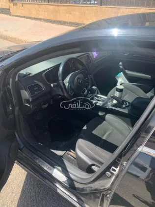 Renault Megane 2017 White Used for Sale