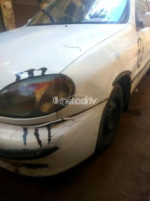 دايو لانوس 2000 أبيض مستعملة للبيع - 8