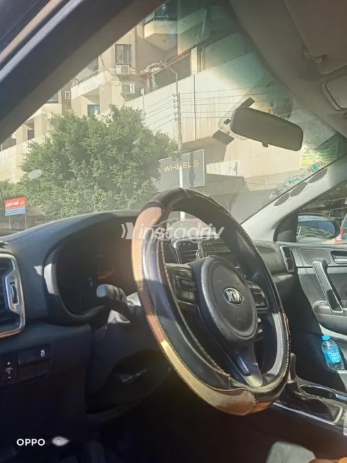 Kia Sportage 2017 White Used for Sale - 4