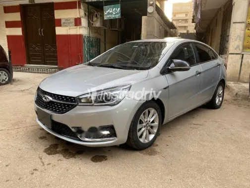 شيرى اريزو 5 2021 فضي مستعملة للبيع - 2