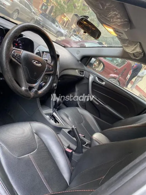 شيرى اريزو 5 2021 فضي مستعملة للبيع - 6