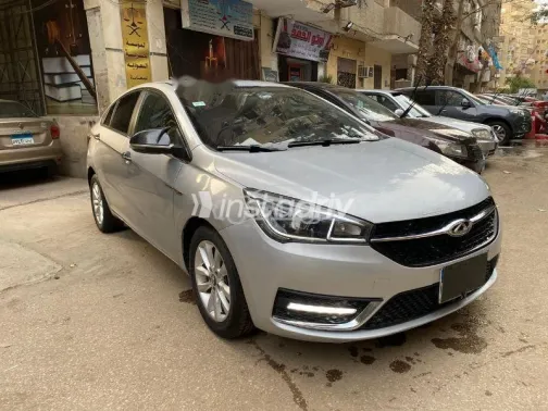 شيرى اريزو 5 2021 فضي مستعملة للبيع - 10