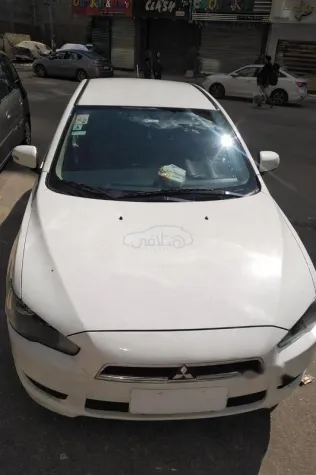Mitsubishi Lancer EX Shark 2016 White Used for Sale