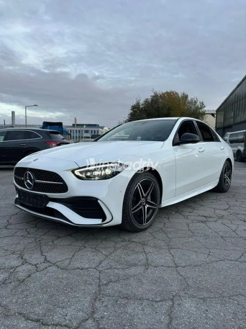 مرسيدس C 200 2025 أبيض مستعملة للبيع - 2