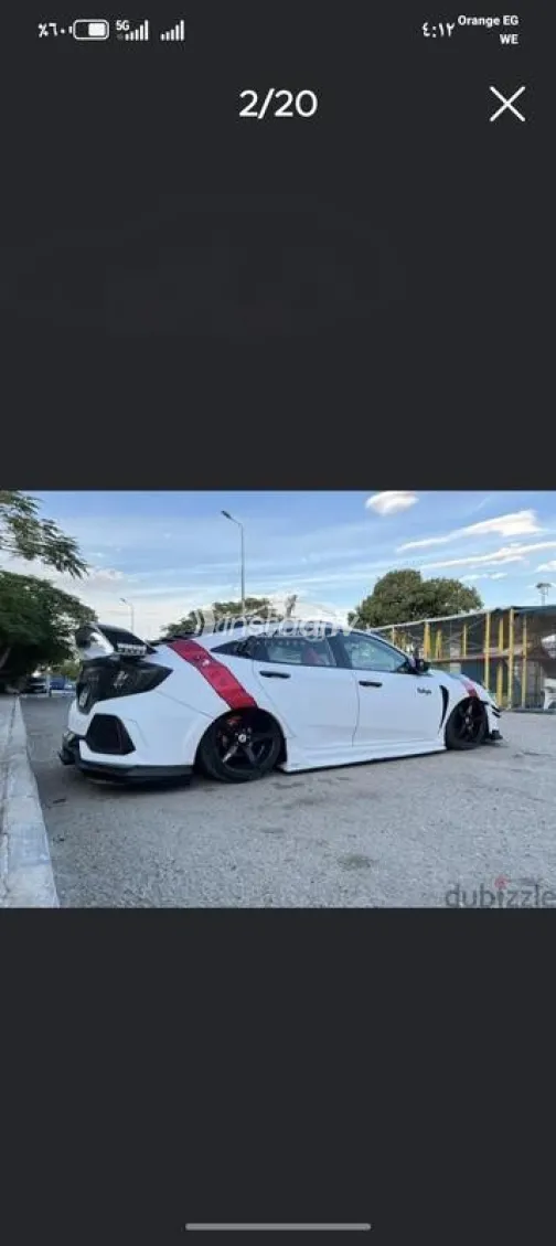 Honda Civic 2019 White Used for Sale - 2