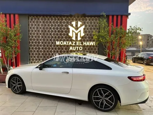 Mercedes E 200 2021 White Used for Sale - 7