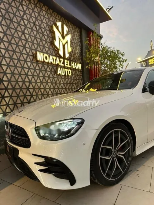 Mercedes E 200 2021 White Used for Sale - 10