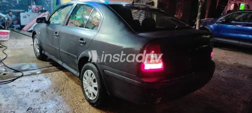سكودا اوكتافيا A4 2004 أسود مستعملة للبيع - 3