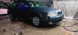 سكودا اوكتافيا A4 2004 أسود مستعملة للبيع