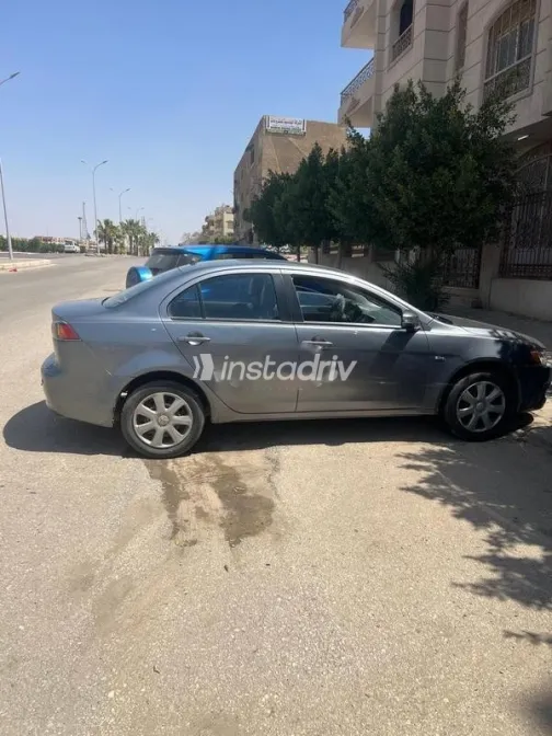 ميتسوبيشي لانسر اى اكس شارك 2016 رمادي مستعملة للبيع - 5