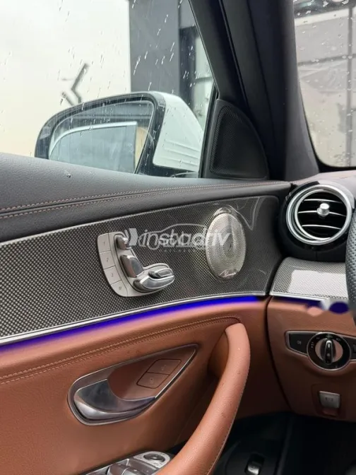 Mercedes E 200 2022 White Used for Sale - 9