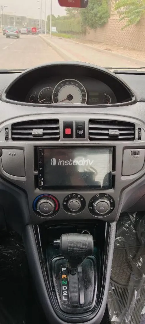 هيونداي ماتريكس 2007 أحمر غامق مستعملة للبيع - 1