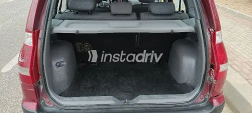 هيونداي ماتريكس 2007 أحمر غامق مستعملة للبيع - 2