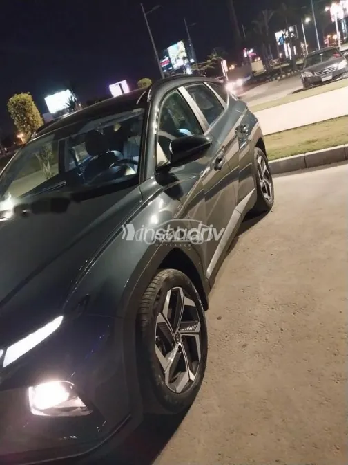 Hyundai Tucson 2024 White Used for Sale - 5