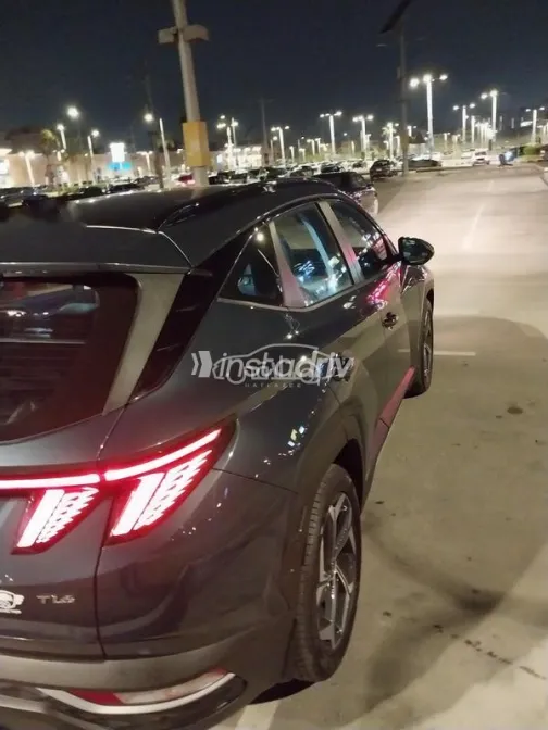 Hyundai Tucson 2024 White Used for Sale - 7