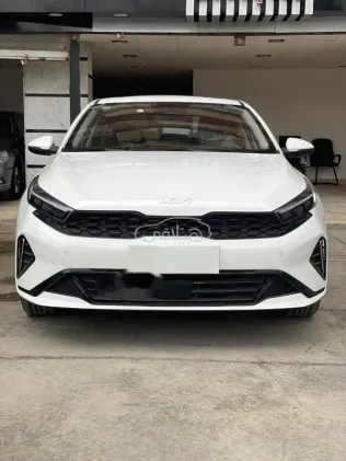 Kia K3 2024 White Used for Sale