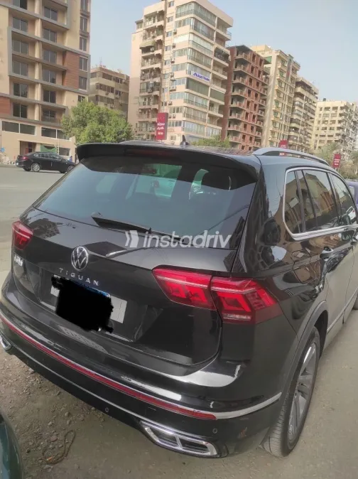 Volkswagen Tiguan 2021 White Used for Sale - 6