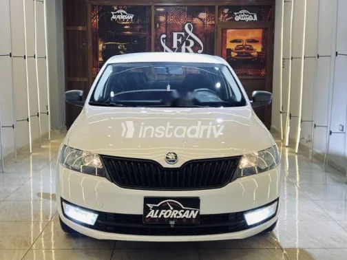 Skoda Rapid 2015 White Used for Sale - 2