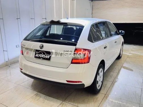 Skoda Rapid 2015 White Used for Sale - 4