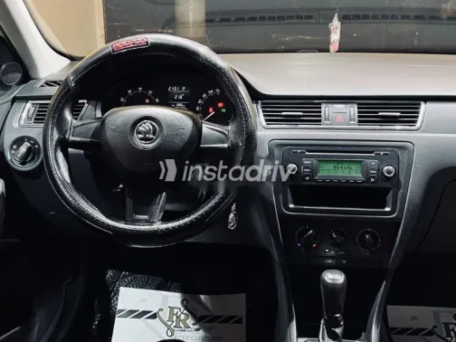 Skoda Rapid 2015 White Used for Sale - 7