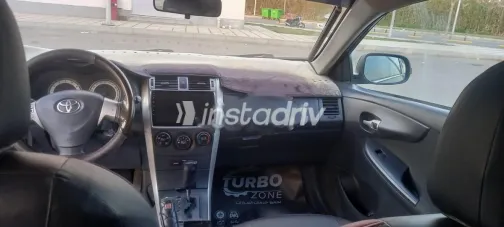 تويوتا كورولا 2010 أسود مستعملة للبيع - 7