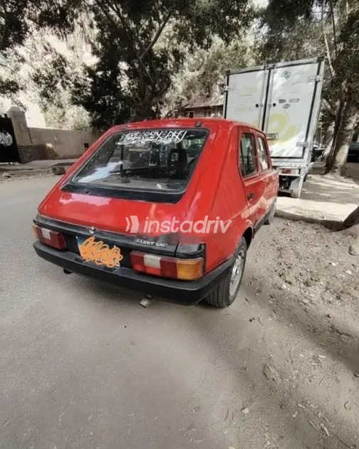 فيات 127 1987 أحمر مستعملة للبيع - 3