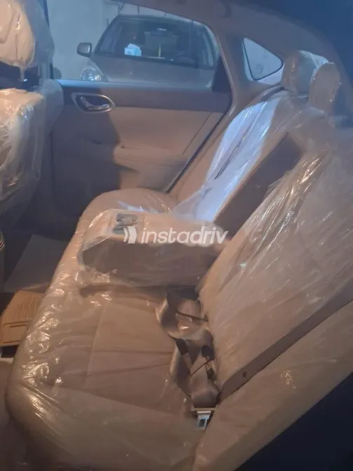 نيسان سنترا 2026 أسود مستعملة للبيع - 6