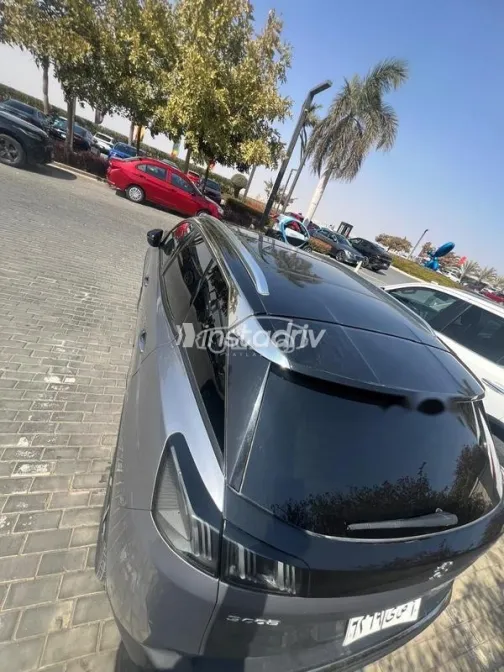 بيجو 3008 2023 أبيض مستعملة للبيع - 7