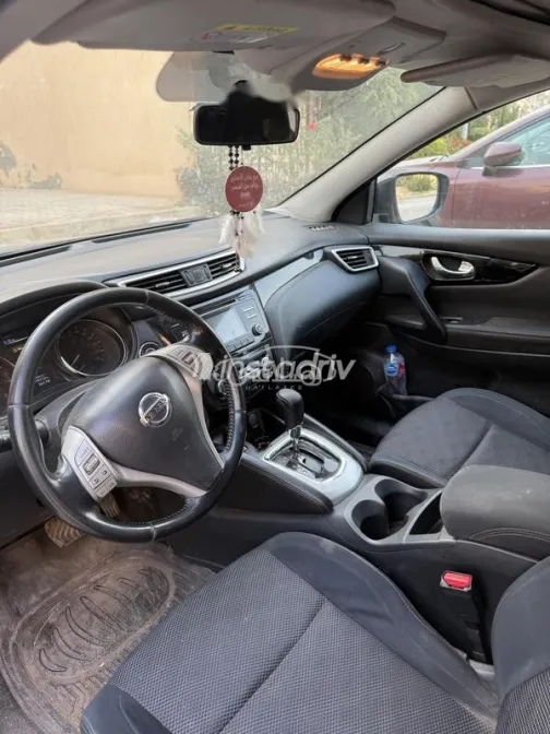 نيسان قشقاي 2016 أسود مستعملة للبيع - 6