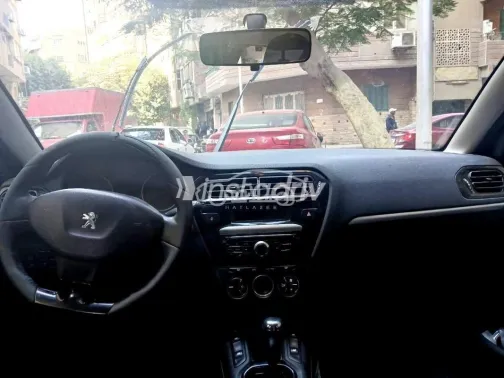 بيجو 301 2014 أسود مستعملة للبيع - 4
