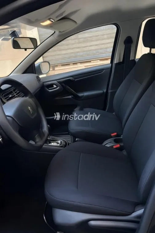 بيجو 301 2014 أسود مستعملة للبيع - 5