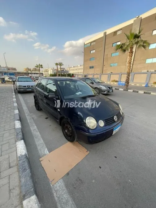 فولكس فاغن بولو 2003 أزرق مستعملة للبيع - 3