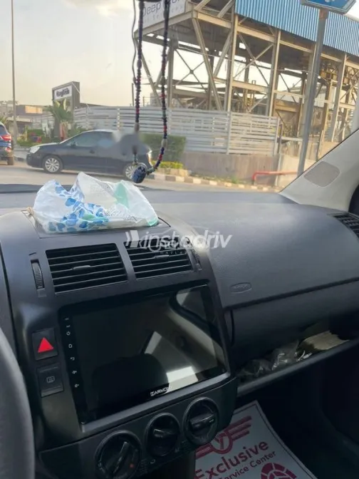 فولكس فاغن بولو 2003 أزرق مستعملة للبيع - 8