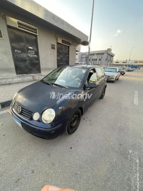 فولكس فاغن بولو 2003 أزرق مستعملة للبيع - 9