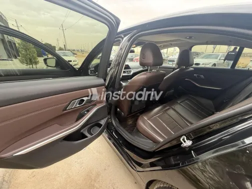 بي ام دبليو 320 2020 أسود مستعملة للبيع - 5