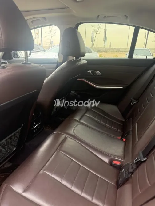 بي ام دبليو 320 2020 أسود مستعملة للبيع - 7