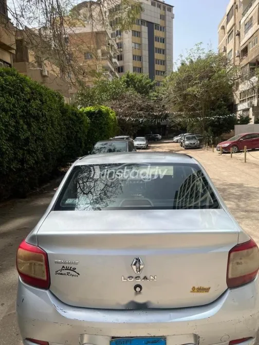 Renault Logan 2015 Silver Used for Sale - 7