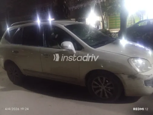 كيا كارينز 2013 أبيض مستعملة للبيع - 5