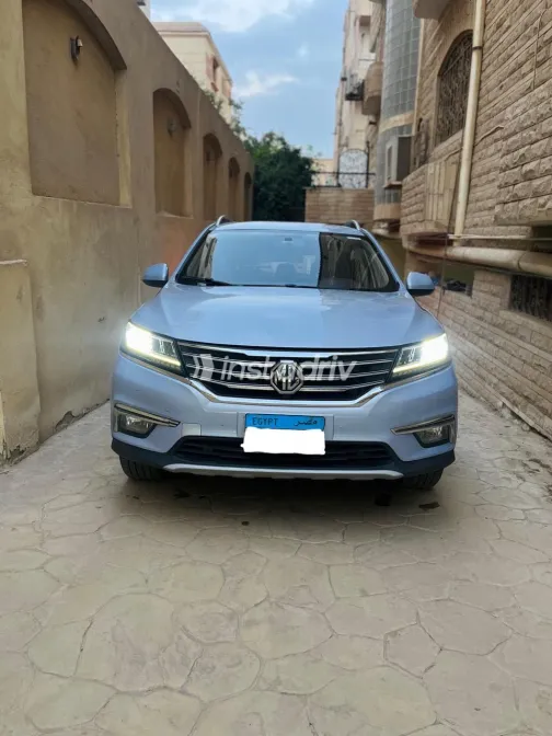 MG Rx5 2022 White Used for Sale - 10